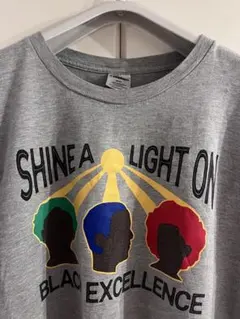 SHINE A LIGHT ON BLACK EXCELLENCE Tシャツ
