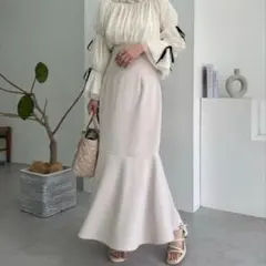 nice claup バックレースアップマーメイドスカート　アイボリー　ベージュのサムネイル