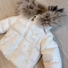 クリーニング済　MONCLER ファーフード取り外し可能　ダウンコート
