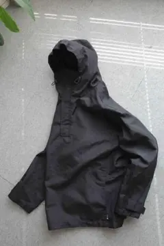 calvinkleinナイロンジャケット