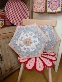 アンティークキルトクッション