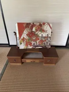 希少】②木製ドレッサー鏡台 電源コンセント・収納付き(椅子なし