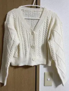 アイボリー ケーブルニット カーディガン