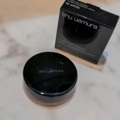 shu uemura クリームアイシャドウ ホワイト