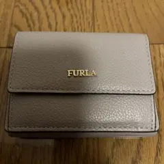 FURLA グレー 三つ折り財布