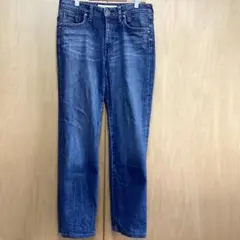 ユニクロ　ストレートデニム　Natunal Fit 28inch 71センチ