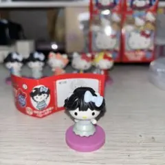 チョコエッグ♡ハローキティコラボ♡昭和アイドル風×ハローキティ♡フィギュア