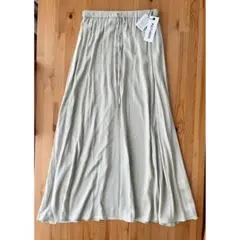 訳あり　巴比倫　可水洗絲綢裙　淺米色　36