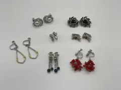 シルバー色の多様なデザインイヤリング７点セット