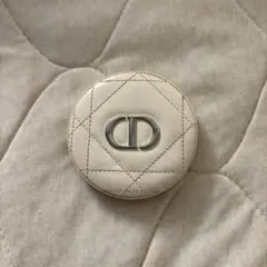 Dior ディオールスキン フォーエヴァー クチュール ルミナイザー 02