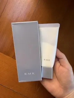RMK スムースフィットポアレスベース 01 35gのサムネイル