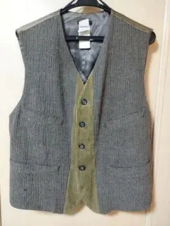 ●エンポリオ アルマーニ EMPORIO ARMANI ベスト ジレ