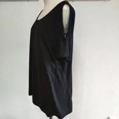 「新品」オープンショルダーTシャツ 黒sizeM
