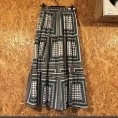 美品　CHIP CLIP 総柄 ロング スカート ウエストゴム　ロングスカート