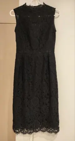 エメ　ブラックレースドレス