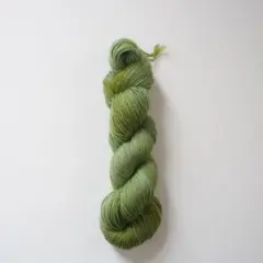 手染め毛糸ソックヤーン　1カセ　約100g