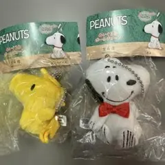 PEANUTS　ぬいぐるみボールチェーン　ガチャガチャ