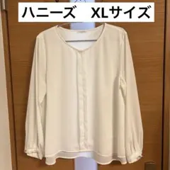 シフォンブラウス