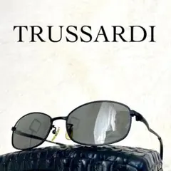 美品　TRUSSARDI　トラサルディ　サングラス　ブラックレンズ・フレーム