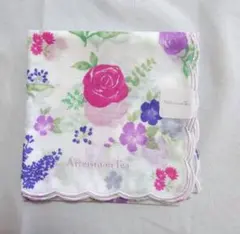 【未使用品】Afternoon Tea ローズ柄 ハンカチ 花柄のサムネイル