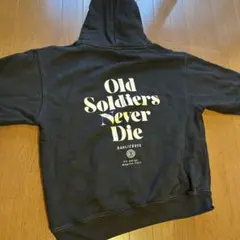 GARLICBOYS Old Soldiers Never Die パーカー