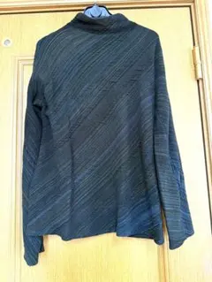 Item thumbnail for item d0c2034f-1061-4ddf-aa8c-f1a33ac09b0b