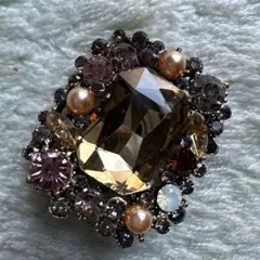 Item thumbnail for item 29c85306-027f-411e-a274-57a153f75e51