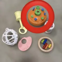 【あい様専用】ピープルおもちゃセット→指先の知育のみ