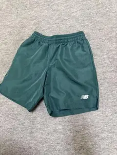 New Balance ハーフパンツ ダークグリーン XS