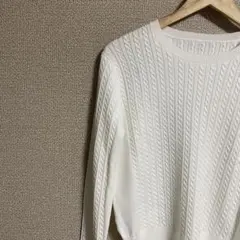 ホワイト ケーブルニット 長袖セーター