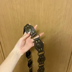 スタッズ付き ブラウン レザーベルト