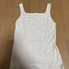 LOWRYS FARM シャーリング タンクトップ ベージュのサムネイル
