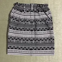 タイトスカートのサムネイル
