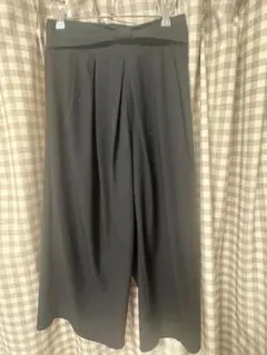 黒 ガウチョパンツ プリーツ リボン付き