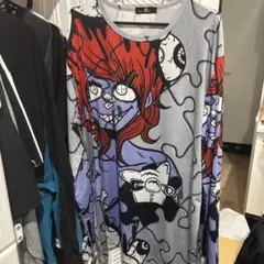 パズルピース風キャラクター長袖Tシャツのサムネイル