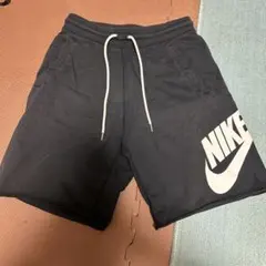 NIKEハーフパンツM