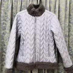 お買い得！パタゴニア　レディース　中綿ジャケットS　(日本のMサイズ)