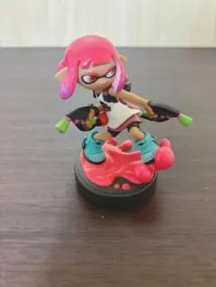 スプラトゥーン2　amiibo ネオンピンクガール