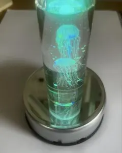 3Dクリスタル クラゲ LED回転台座付き 水族館グッズ インテリアライト