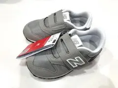 ニューバランス キッズスニーカー IZ373KG2 グレー 16.5cm