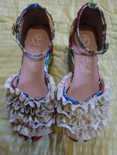 YOSUKE 厚底フリルパンプス（ゴールドコンビ）