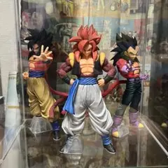 ドラゴンボール 一番くじ グレイティストサイヤン 3体セットのサムネイル