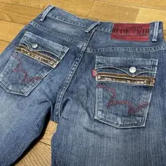 EDWIN BLUE TRIP デニムパンツ　サイズ28のサムネイル