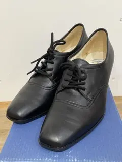 シュナイダー靴　黒スウェードバンプス　スイス製　3.5サイズ　（23㌢） シュナイダー靴 黒スウェードバンプス スイス製 3.5サイズ （23