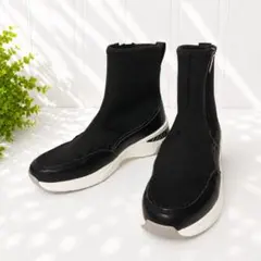 美品✨+diana オールウェザー ブーツ 黒 撥水 厚底 スニーカー ダイアナのサムネイル