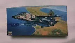 ハセガワ 1/72 三菱F1