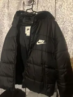 NIKE THERMA-FIT ダウンジャケット ブラックのサムネイル