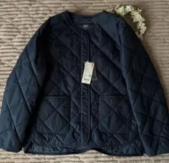 ユニクロ　パフテックノーカラージャケット　ネイビー M 今期