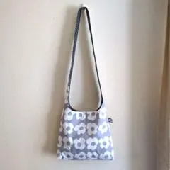 ハンドメイド ショルダーバッグ