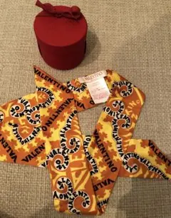 VALENTINO スカーフ オレンジ・イエロー シルク 専用ボックス付き